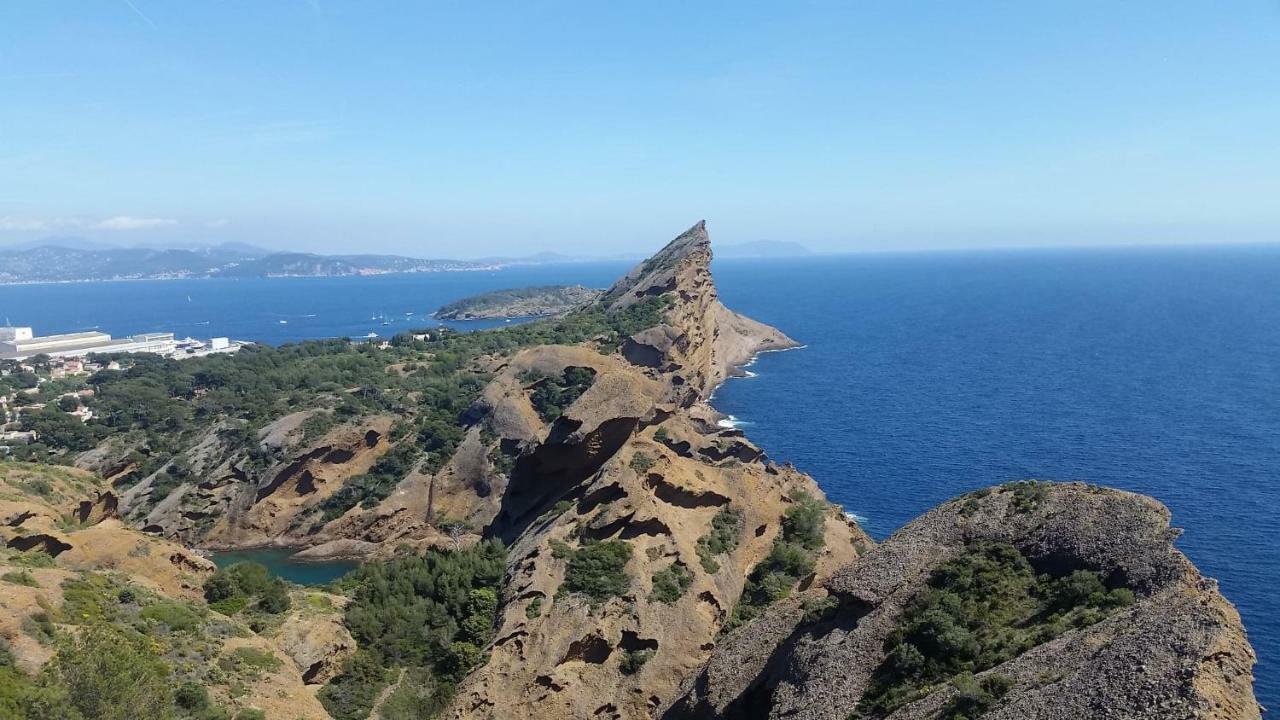 Apartment T2 Confort - Calme - Proche Plage La Ciotat Esterno foto